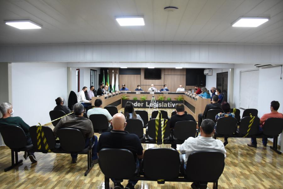 Câmara de Laranjeiras realiza sessão extraordinária 009/2020